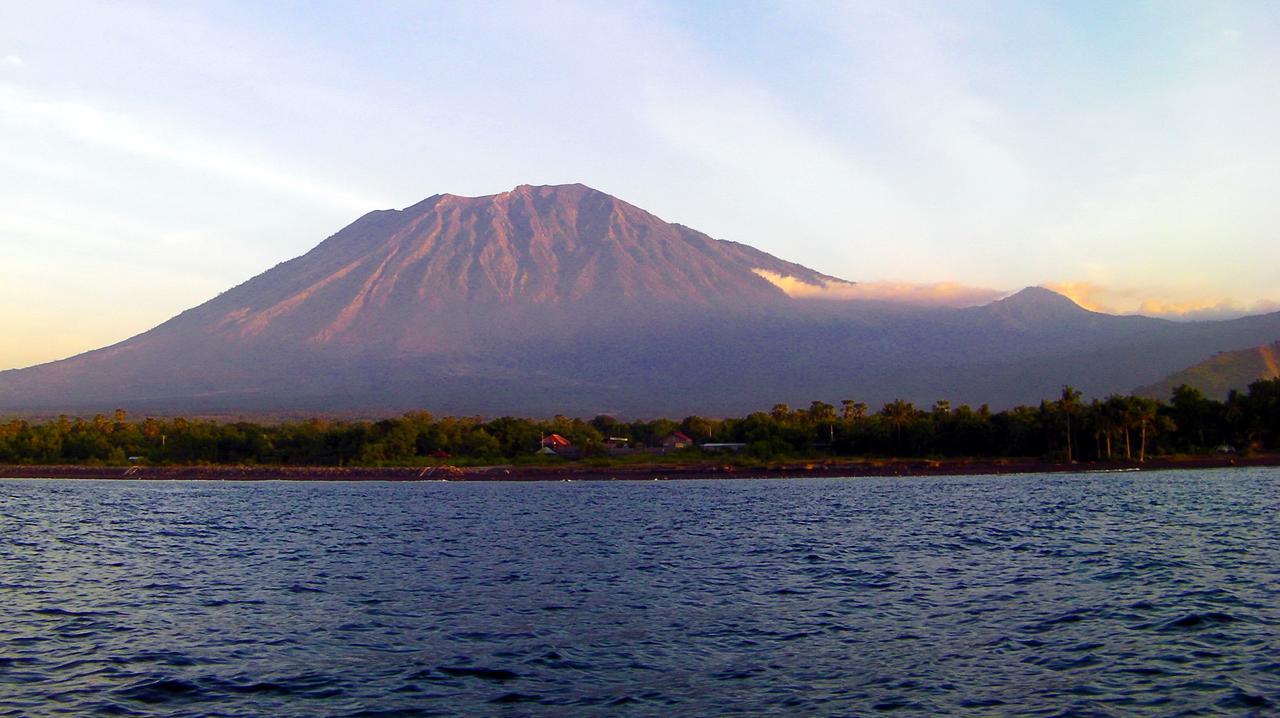 Bali Umah Tinjung Hotel Tulamben Kültér fotó